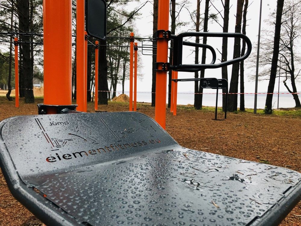 About Us | Element Fitness - indoor and outdoor training equipment